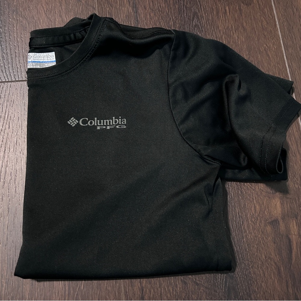 Columbia Boy’s Black Short Sleeve T-shirt